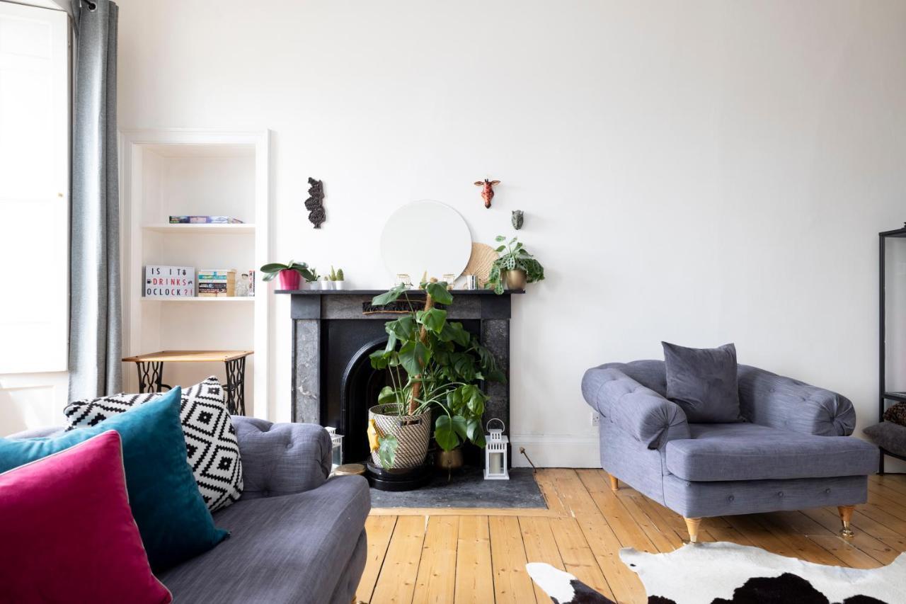 Altido Glamorous 2-Bed Flat Near Edinburgh Castle Exterior photo